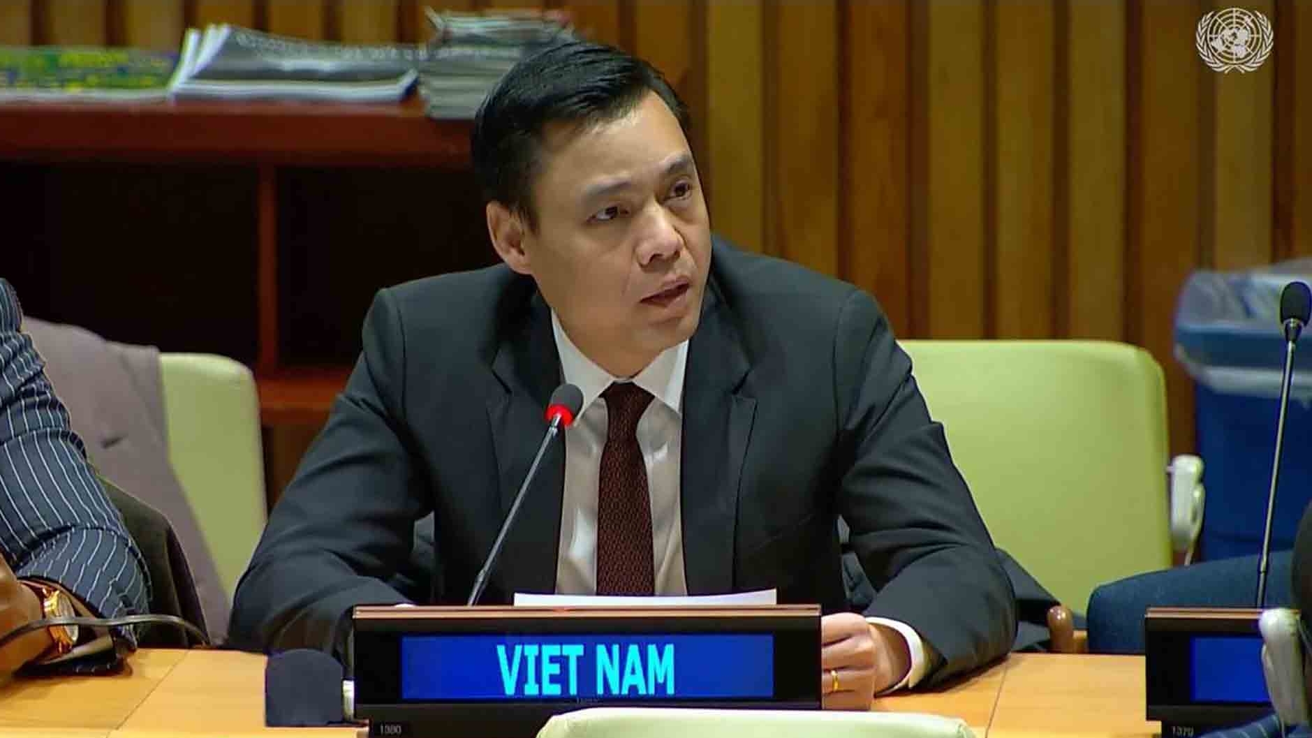 Việt Nam cam kết ủng hộ nỗ lực giải trừ vũ khí hạt nhân toàn cầu, thúc đẩy thực thi hiệu quả Hiệp ước chống vũ khí hạt nhân