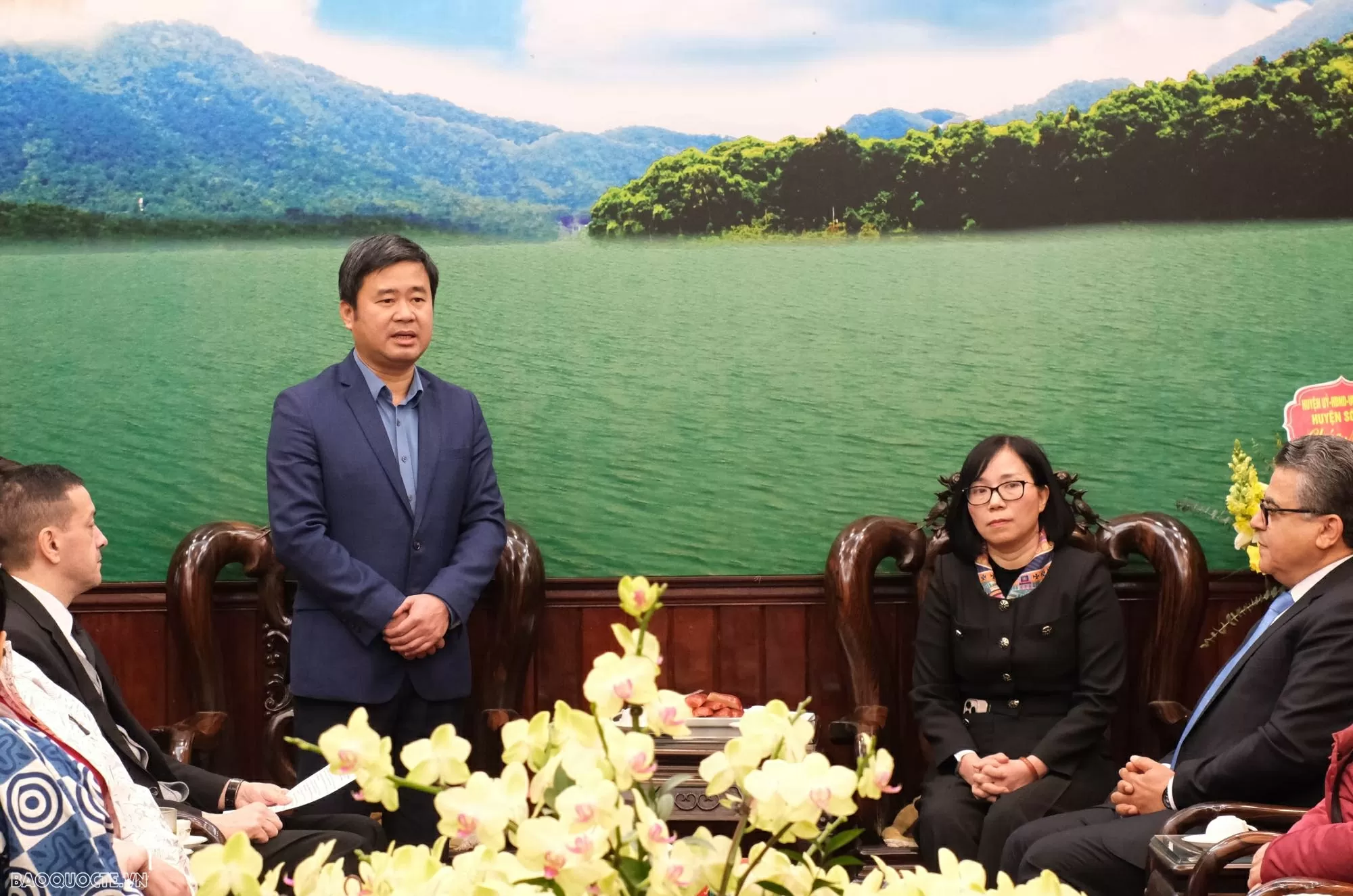 Tìm về nơi 'máu hai dân tộc Việt Nam-Algeria hoà làm một' Tìm về nơi 'máu hai dân tộc Việt Nam-Algeria hoà làm một'