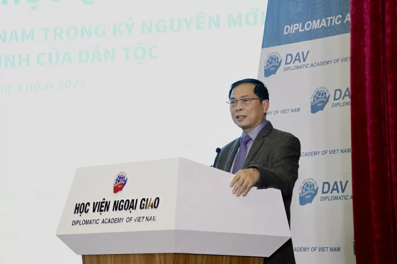 Đối ngoại phải toàn diện, tiên phong, kiến tạo cơ hội mới, phục vụ đắc lực cho các đột phá chiến lược của đất nước trong kỷ nguyên mới Đối ngoại phải toàn diện, tiên phong, kiến tạo cơ hội mới, phục vụ đắc lực cho các đột phá chiến lược của đất nước trong kỷ nguyên mới
