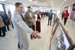 Triển lãm ảnh kỷ niệm 75 thiết lập quan hệ ngoại giao Việt Nam-Bulgaria tại thủ đô Sofia