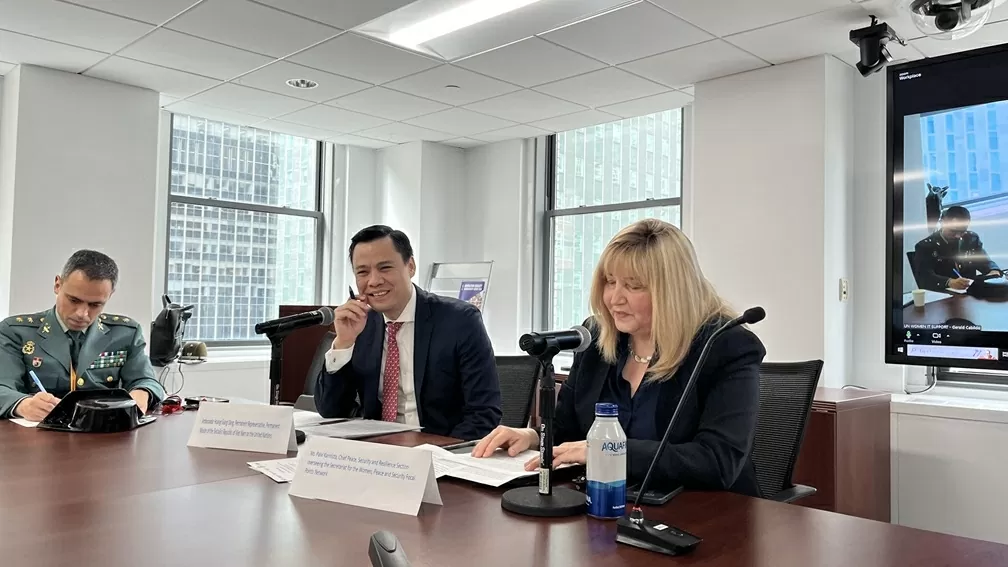 Việt Nam khẳng định cam kết với chương trình nghị sự về phụ nữ, hòa bình và an ninh Việt Nam khẳng định cam kết với chương trình nghị sự về phụ nữ, hòa bình và an ninh