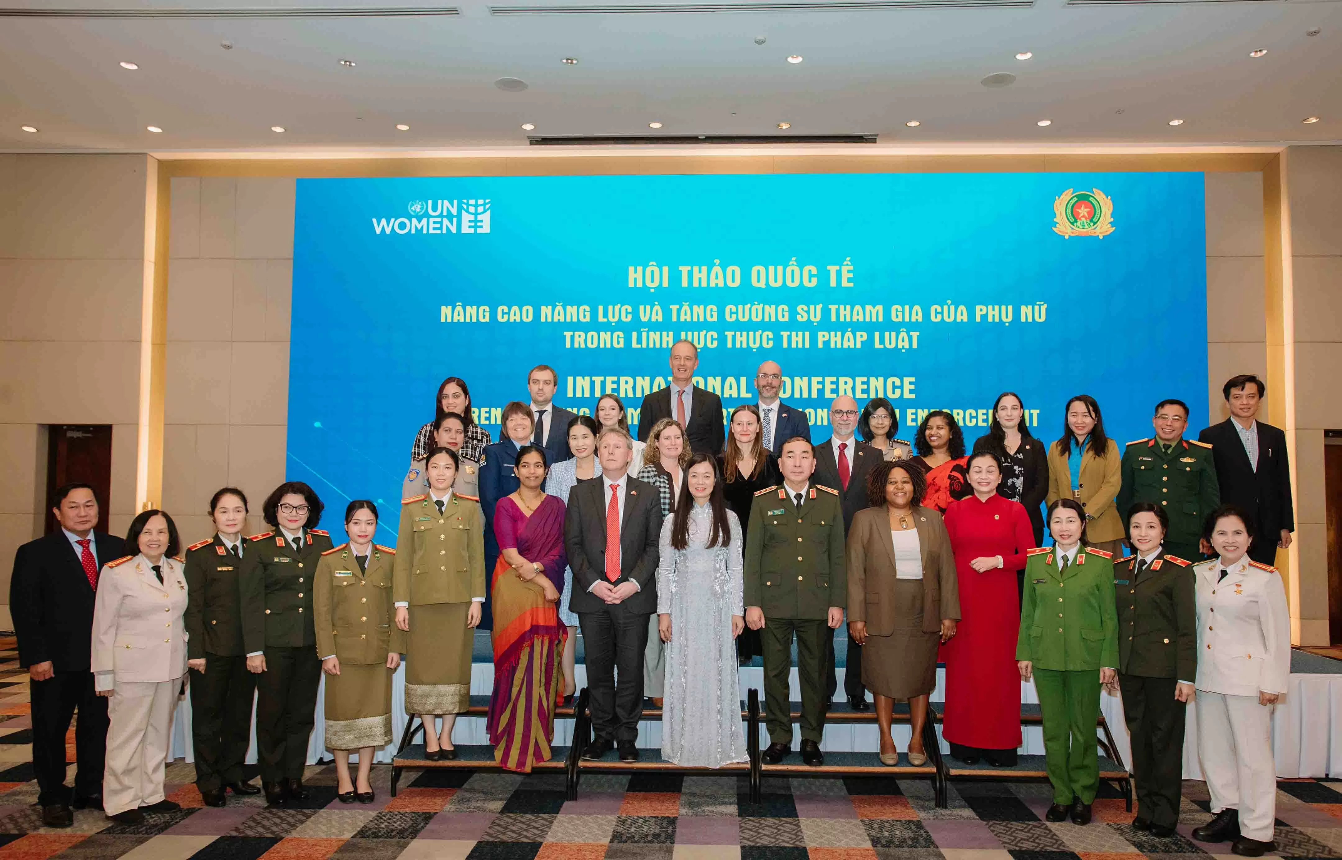 Nâng cao năng lực và tăng cường sự tham gia của phụ nữ trong lĩnh vực thực thi pháp luật Nâng cao năng lực và tăng cường sự tham gia của phụ nữ trong lĩnh vực thực thi pháp luật