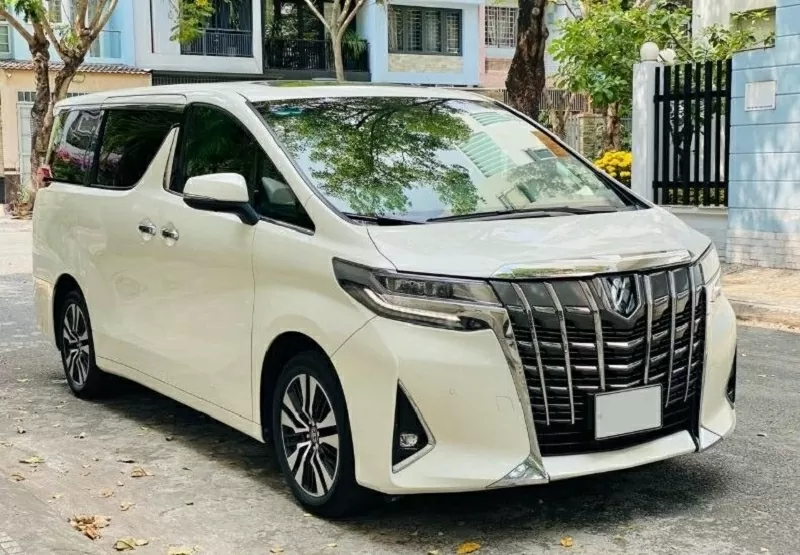 Triệu hồi xe Toyota Alphard tại Việt Nam để khắc phục lỗi Triệu hồi xe Toyota Alphard tại Việt Nam để khắc phục lỗi