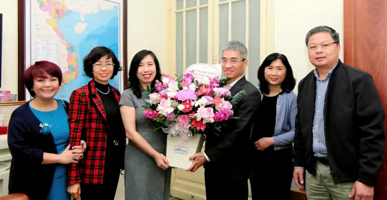 Tri ân thế hệ các nhà ngoại giao nữ nhân kỷ niệm Ngày Quốc tế Phụ nữ 8/3 Tri ân thế hệ các nhà ngoại giao nữ nhân kỷ niệm Ngày Quốc tế Phụ nữ 8/3