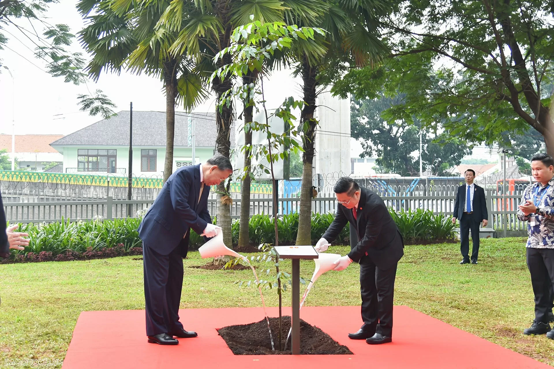 Toàn cảnh Tổng Bí thư Tô Lâm lần đầu tiên thăm Ban thư ký ASEAN tại Jakarta, Indonesia