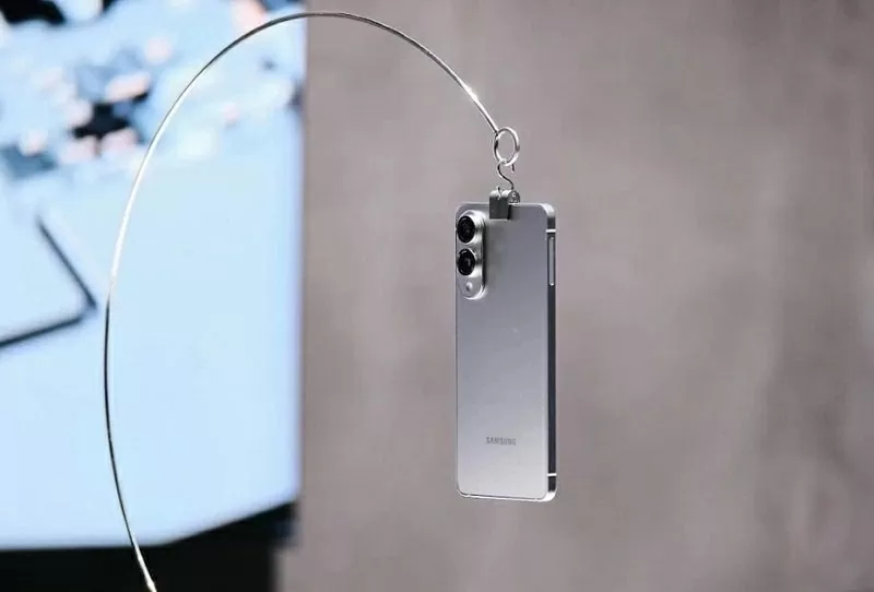 Samsung Galaxy S25 Edge có trọng lượng chỉ 162 g Samsung Galaxy S25 Edge có trọng lượng chỉ 162 g