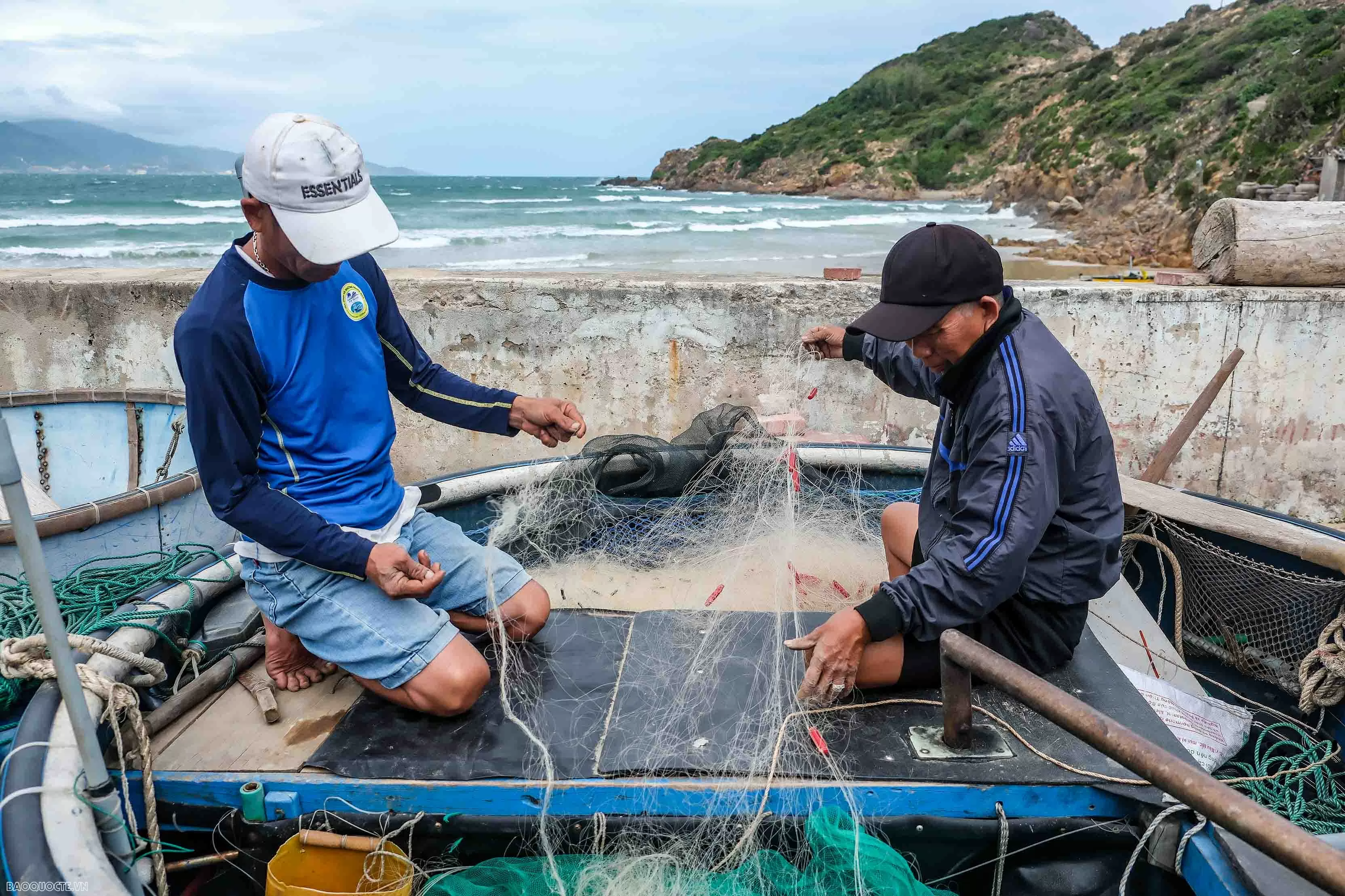 Bình yên làng chài Nhơn Lý
