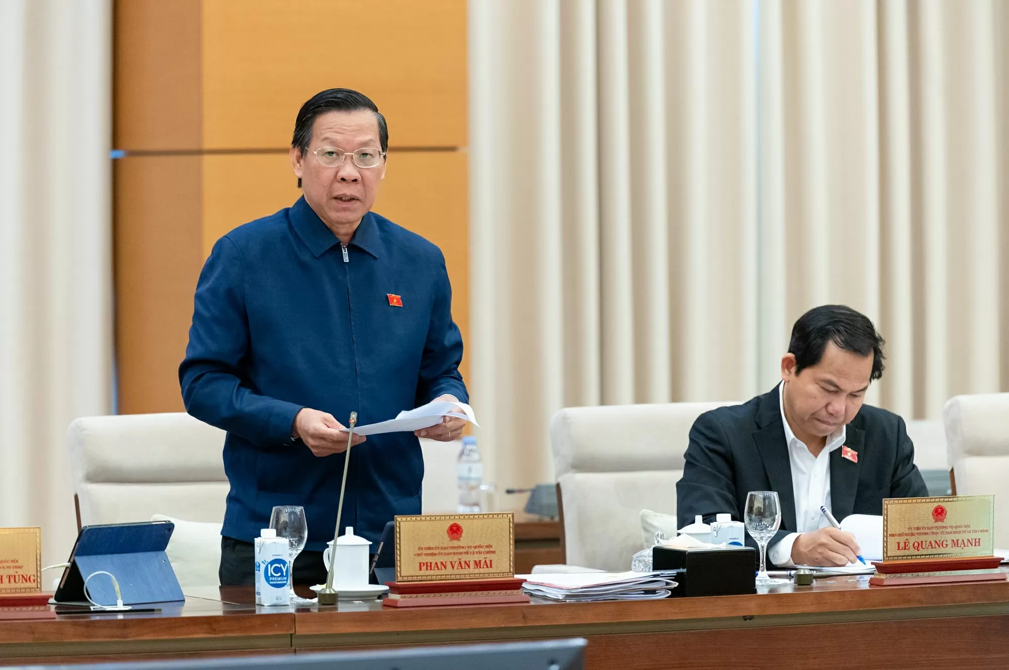 Nhất trí giảm 30% tiền thuê đất, ...