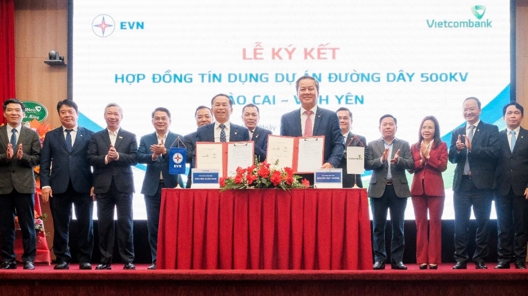 Vietcombank cấp tín dụng 5.472 tỷ đồng cho Dự án đường dây 500 kV Lào Cai – Vĩnh Yên