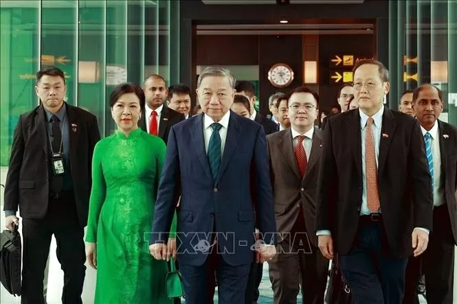 TBT Tô Lâm kết thúc thăm Singapore.... TBT Tô Lâm kết thúc thăm Singapore....