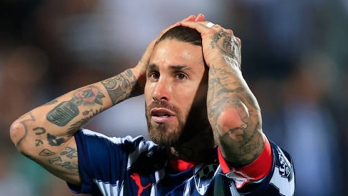 Ghi bàn như máy, Ramos bị loại, lỡ gặp Messi