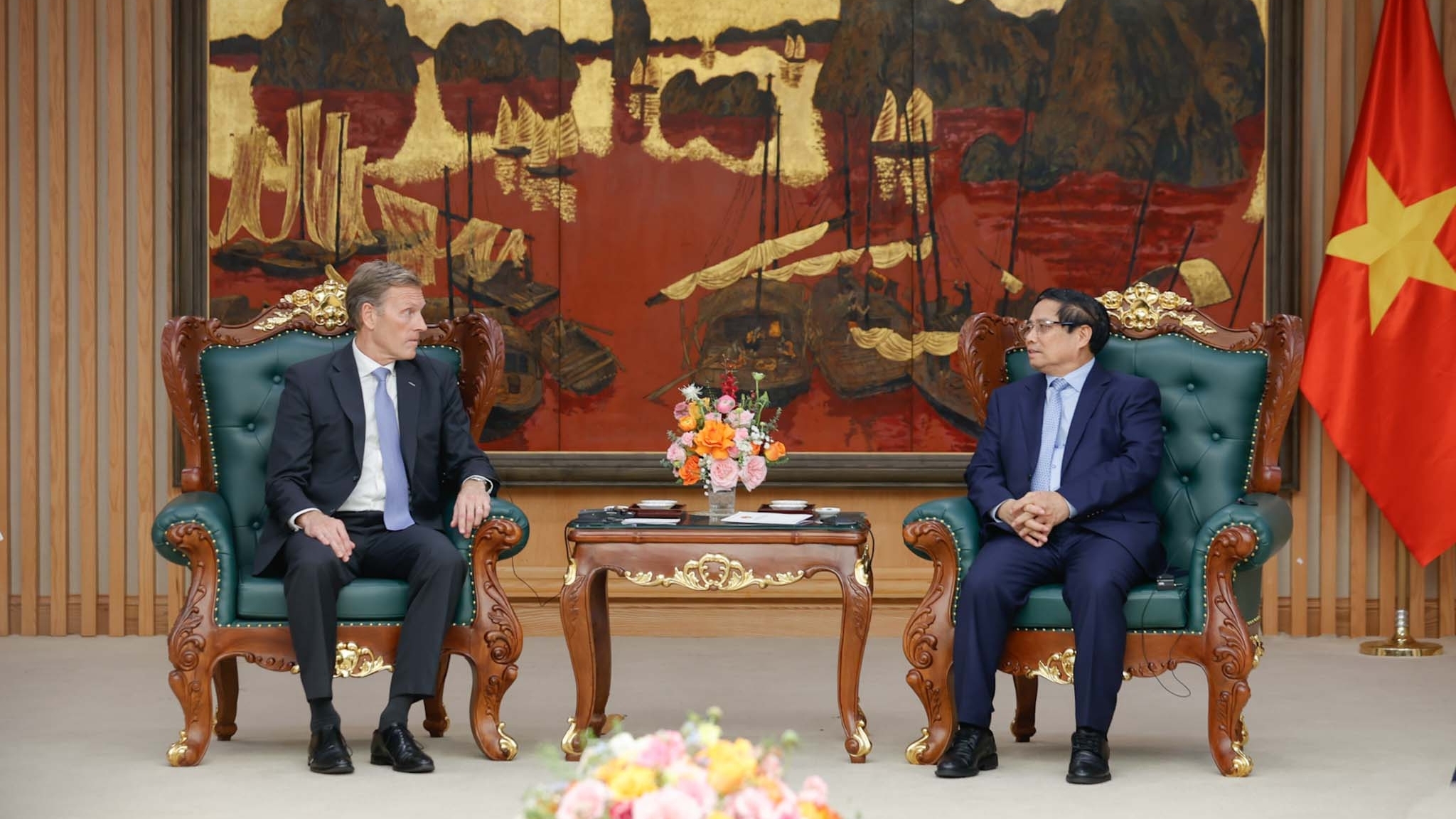 Đề nghị Airbus đầu tư, tham gia và hỗ trợ phát triển hệ sinh thái ngành công nghiệp hàng không Việt Nam