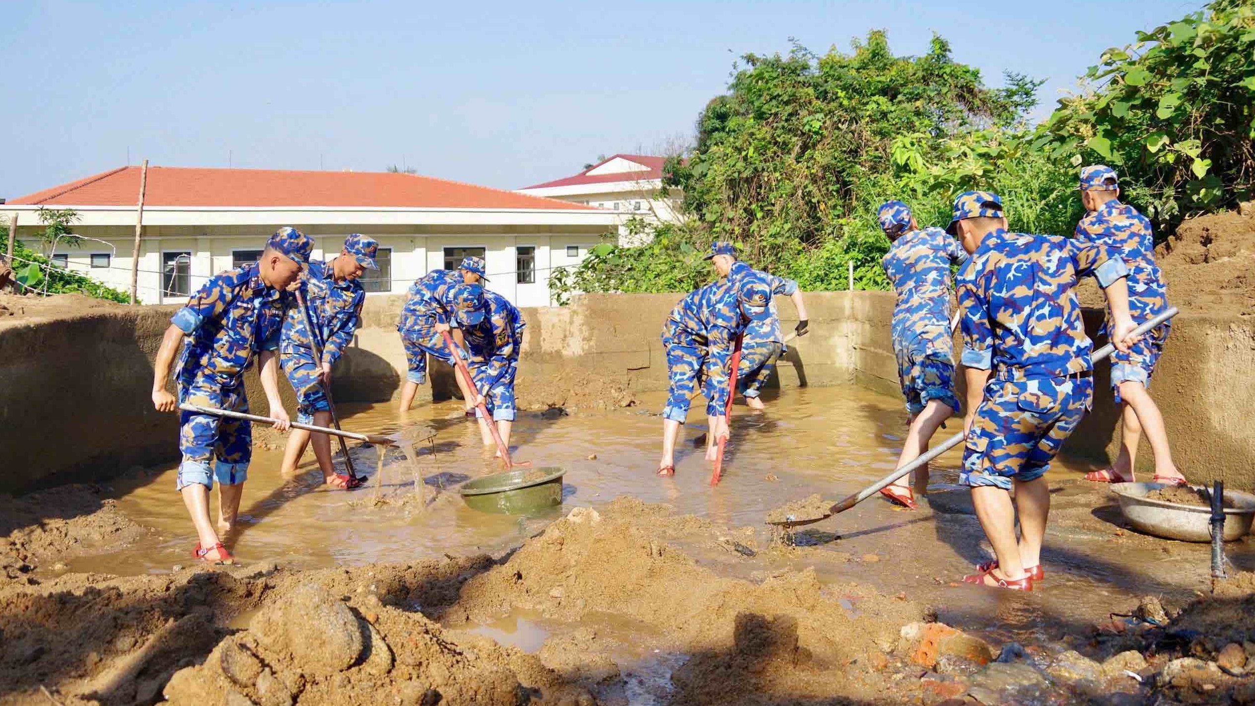 Ngày thứ Bảy tình nguyện của các chiến sĩ Hải quân
