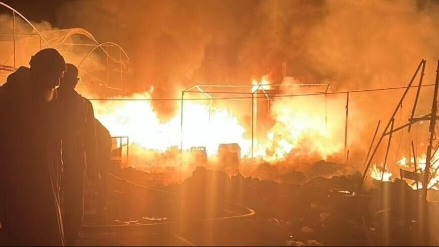 Tấn công diện rộng vào Dải Gaza, Israel giải thích, Hamas đề cập 'phao cứu sinh'