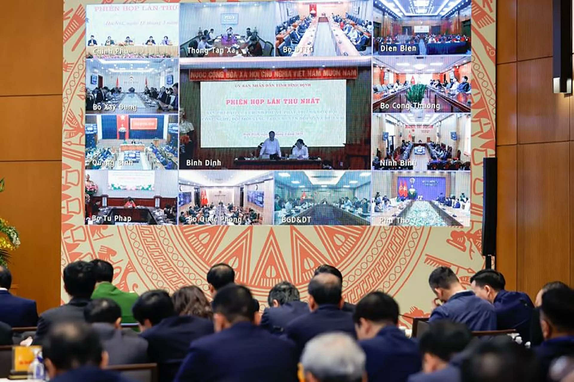 Phát triển khoa học, công nghệ, đổi mới sáng tạo, chuyển đổi số phải lấy người dân làm trung tâm