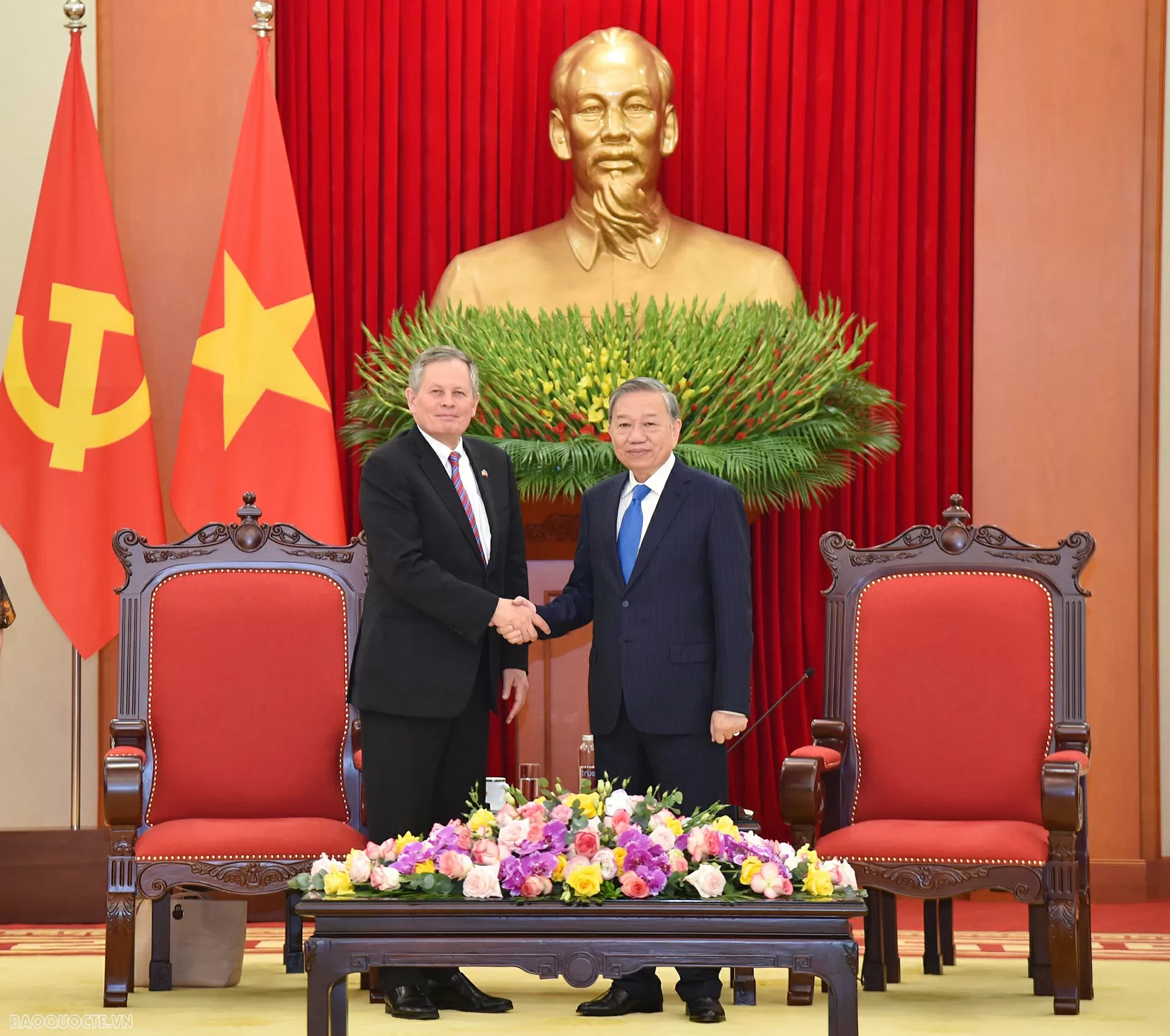 Sáng 20/3/2025, tại Trụ sở Trung ương Đảng, Tổng Bí thư Tô Lâm đã tiếp Thượng Nghị sĩ Hoa Kỳ Steve Daines. (Ảnh: Tuấn Anh) Kinh tế, thương mại và đầu tư cần tiếp tục là trụ cột quan trọng của quan hệ Việt Nam-Hoa Kỳ