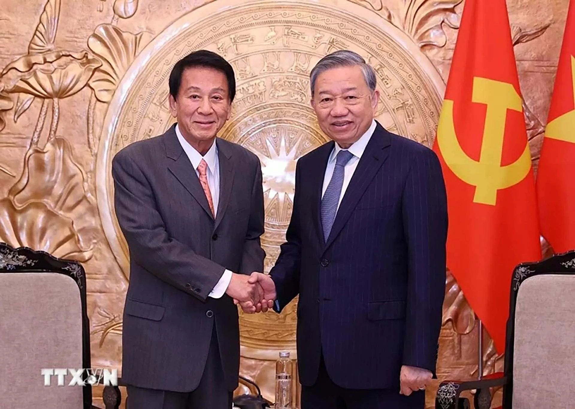 Tổng Bí thư Tô Lâm tiếp nguyên Đại sứ đặc biệt Việt Nam-Nhật Bản Sugi Ryotaro Tổng Bí thư Tô Lâm tiếp nguyên Đại sứ đặc biệt Việt Nam-Nhật Bản Sugi Ryotaro