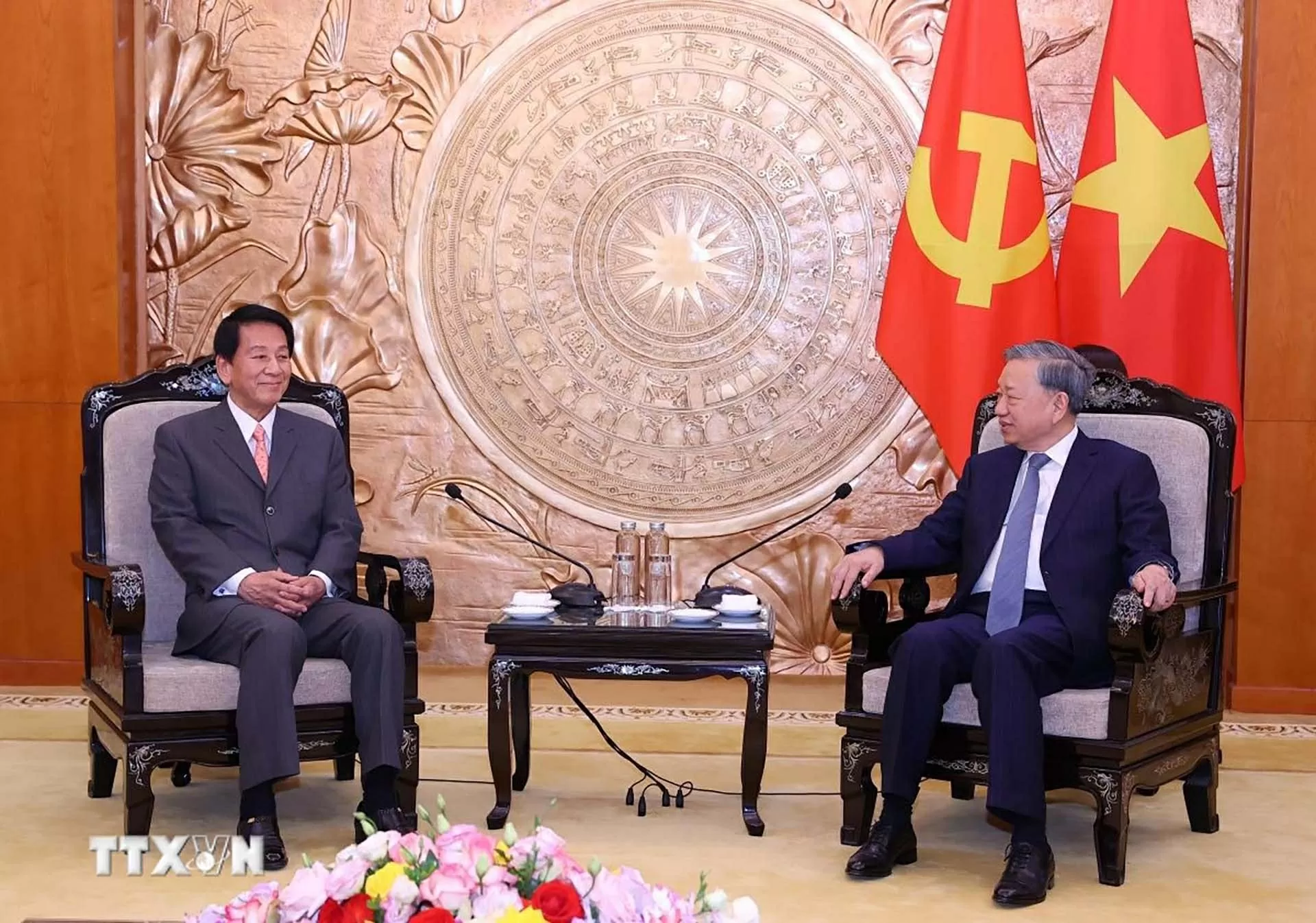 Tổng Bí thư Tô Lâm tiếp nguyên Đại sứ đặc biệt Việt Nam-Nhật Bản Sugi Ryotaro Tổng Bí thư Tô Lâm tiếp nguyên Đại sứ đặc biệt Việt Nam-Nhật Bản Sugi Ryotaro