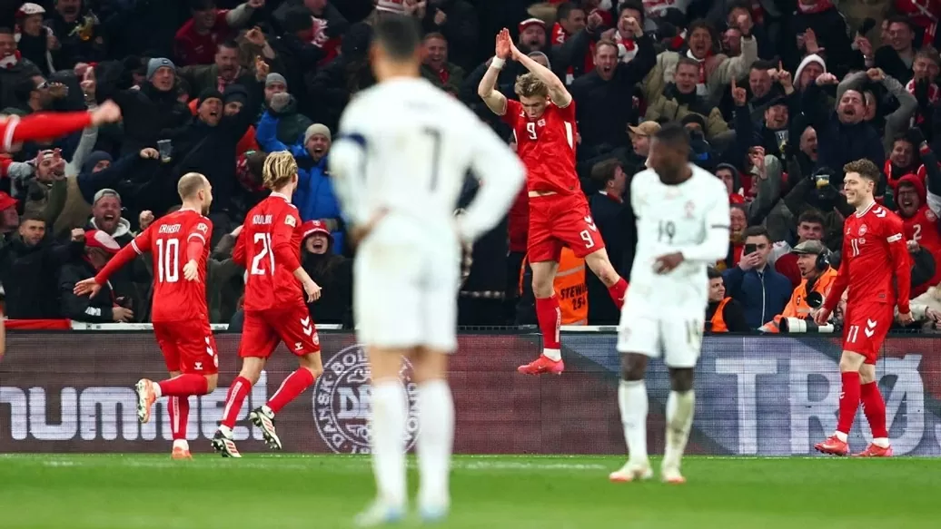 Hojlund ghi bàn, ăn mừng ‘Siu’ trước mặt Ronaldo Hojlund ghi bàn, ăn mừng ‘Siu’ trước mặt Ronaldo