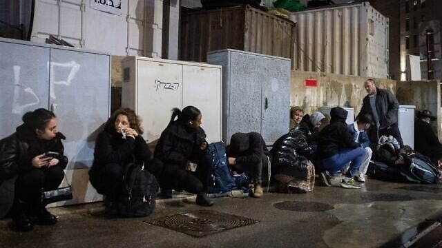 Sau đợt không kích của Mỹ vào Yemen, Houthi bắn tên lửa đạn đạo nhắm tới Israel, lần thứ 3 trong tuần