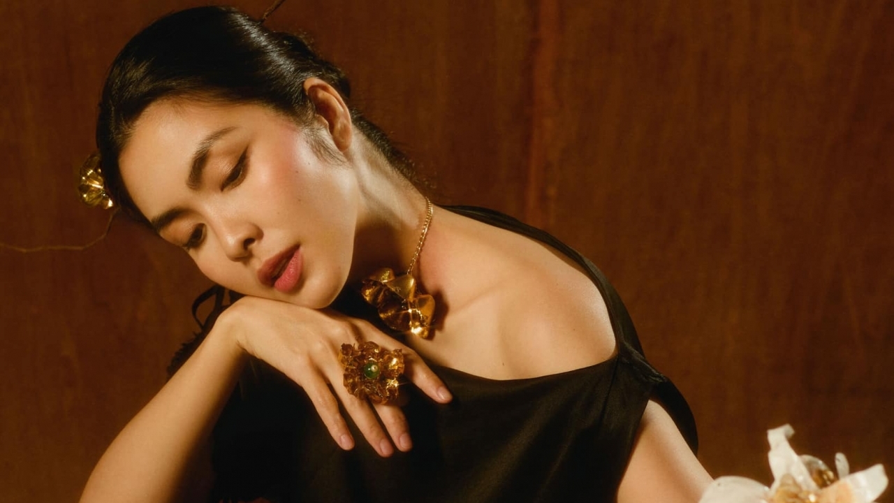 Sắc vóc vạn người mê của Tăng Thanh Hà