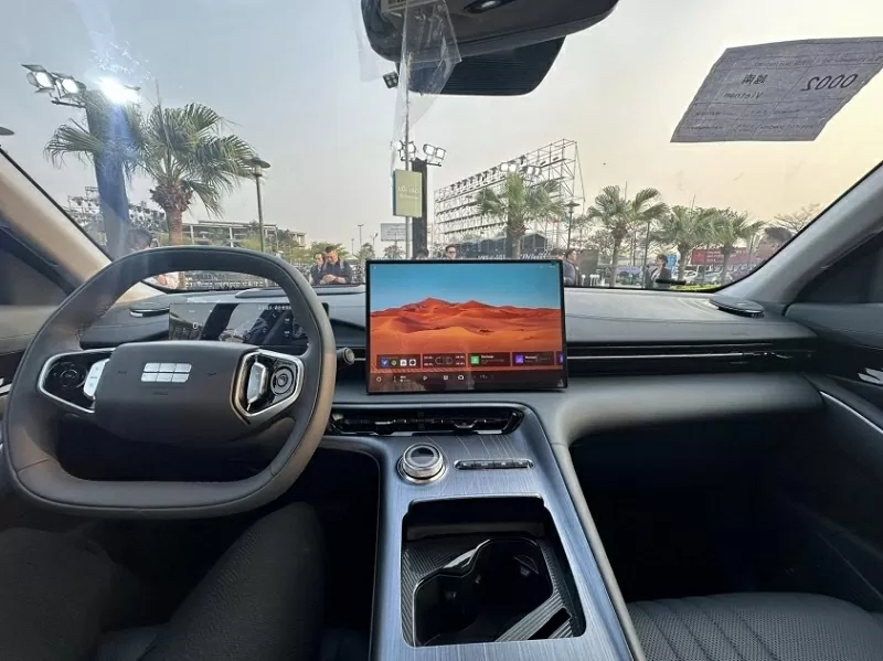 Khoang nội thất của Geely EX5 được thiết kế theo phong cách tối giản nhưng sang trọng Khoang nội thất của Geely EX5 được thiết kế theo phong cách tối giản nhưng sang trọng