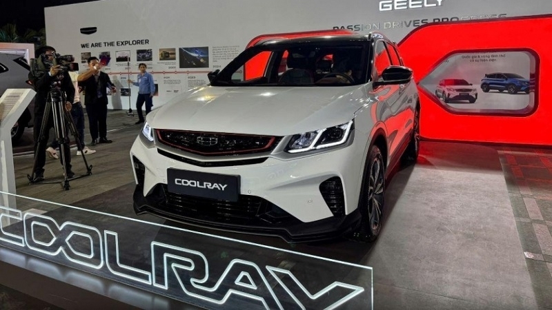 Cận cảnh Geely Coolray tại Việt Nam, giá từ 538 triệu đồng
