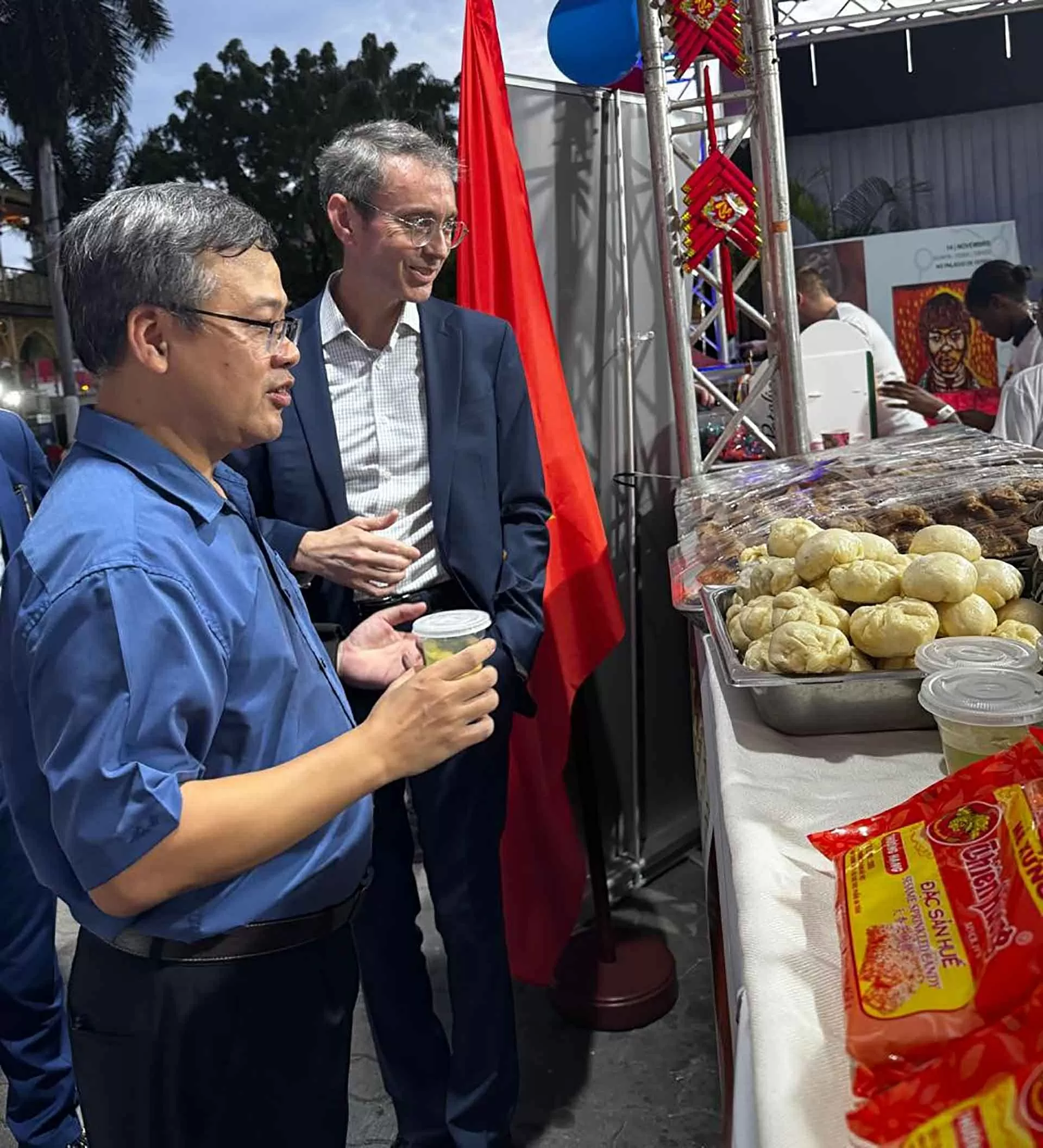 Ẩm thực Việt Nam chinh phục thực khách trong Đêm hương vị khối Pháp ngữ tại Angola