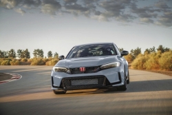 Honda Civic Type R tăng giá mạnh tại Việt Nam