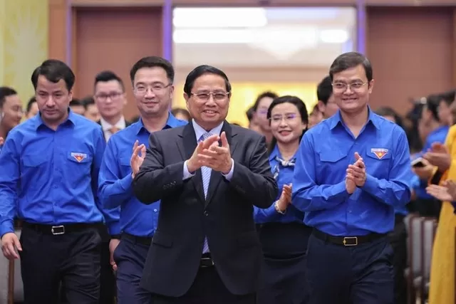 Thủ tướng đối thoại với thanh niên Thủ tướng đối thoại với thanh niên