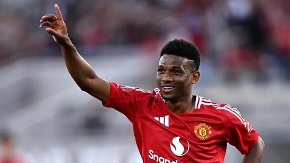 Bình phục nhanh không ngờ, Amad Diallo sắp trở lại