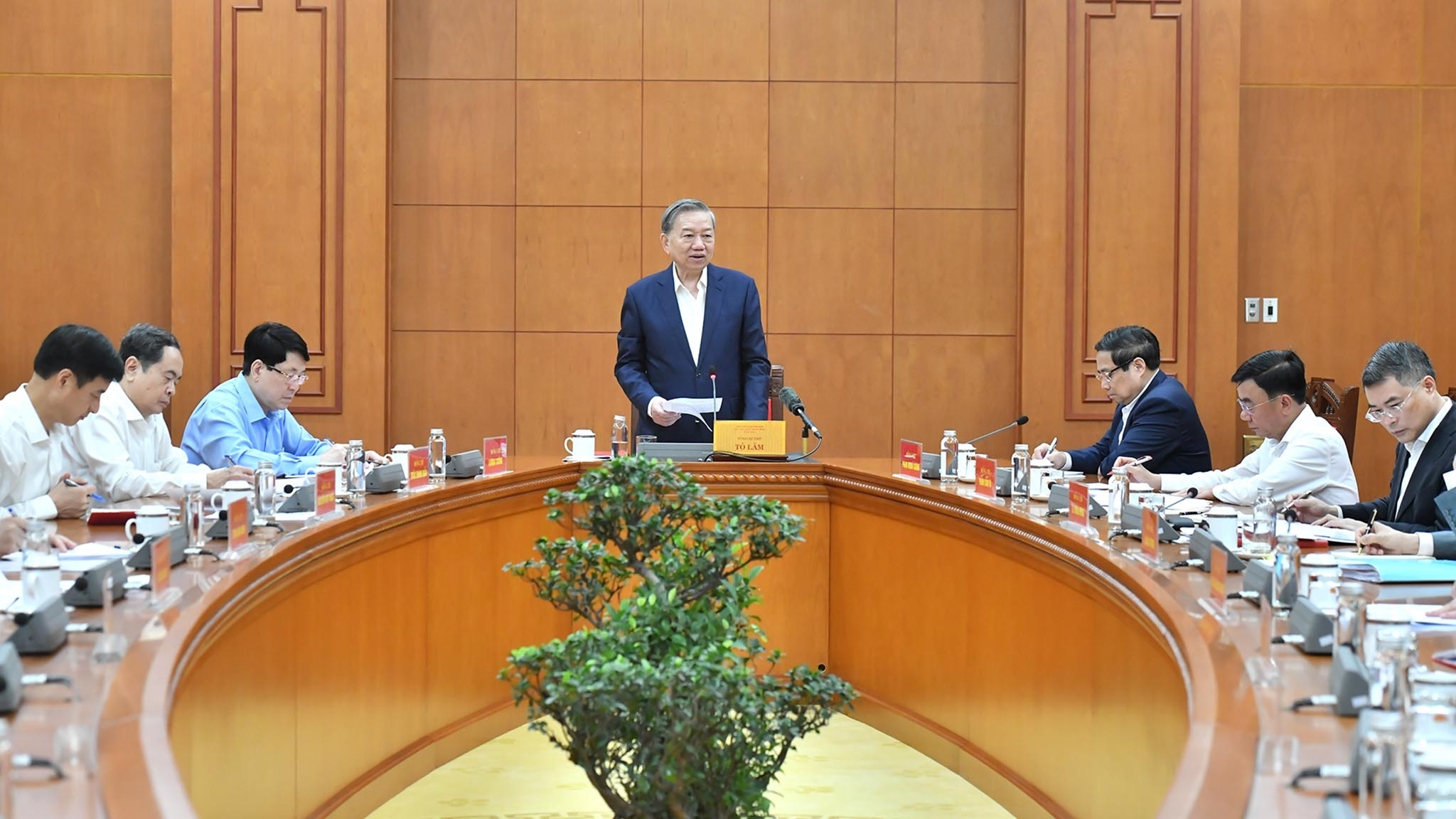 Bộ Chính trị ban hành Chỉ thị mới về đại hội đảng bộ các cấp