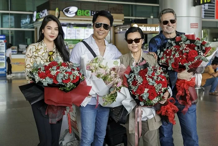 Ngôi sao điện ảnh gốc Việt Kiều Chinh về nước làm dự án phim Mỹ Ngôi sao điện ảnh gốc Việt Kiều Chinh về nước làm dự án phim Mỹ