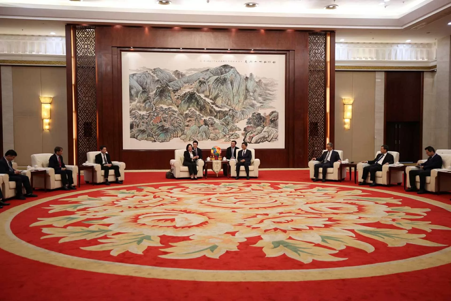 Quảng Tây tổ chức lớp bồi dưỡng chuyên đề về trí tuệ nhân tạo (AI) cho các địa phương biên giới Việt Nam Quảng Tây tổ chức lớp bồi dưỡng chuyên đề về trí tuệ nhân tạo (AI) cho các địa phương biên giới Việt Nam