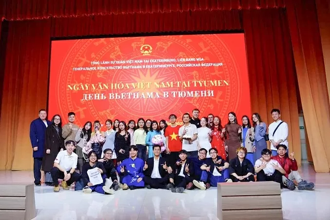 Dấu ấn lan toả văn hoá của cộng đồng du học sinh Việt Nam tại Tyumen Ấn tượng ngày văn hóa của cộng đồng du học sinh Việt Nam tại Tyumen