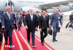 Tổng thống Brazil đến Hà Nội, bắt đầu chuyến thăm cấp Nhà nước tới Việt Nam
