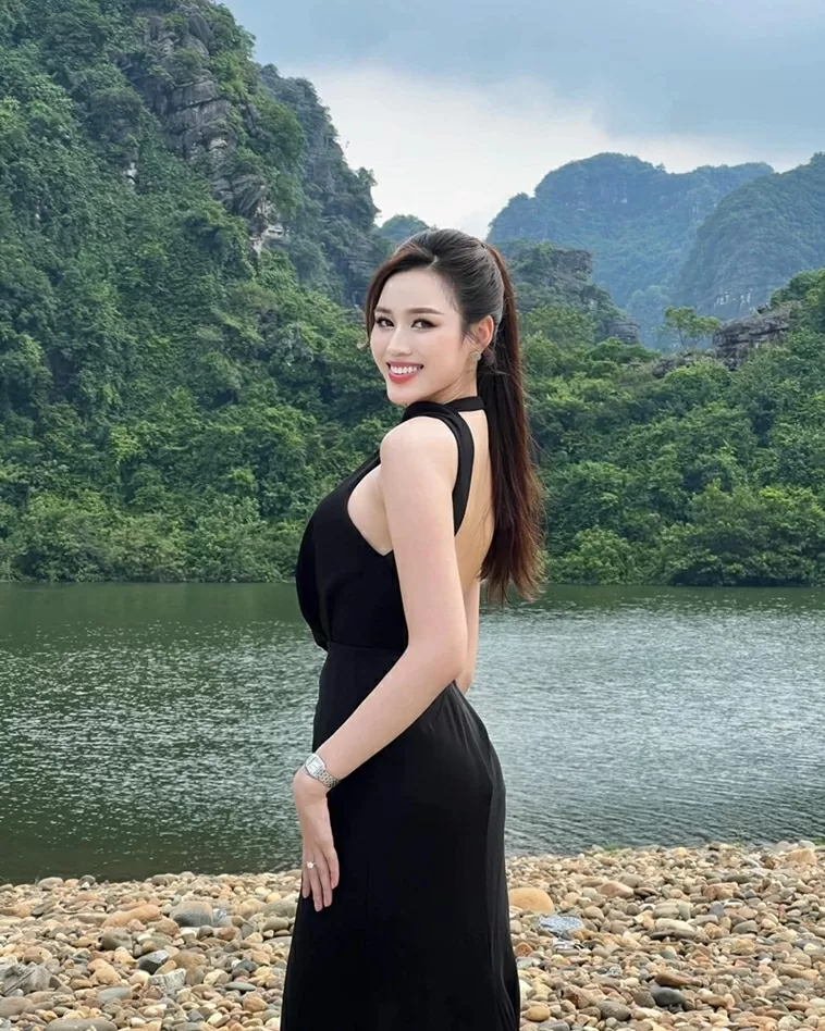 Hoa hậu Đỗ Thị Hà