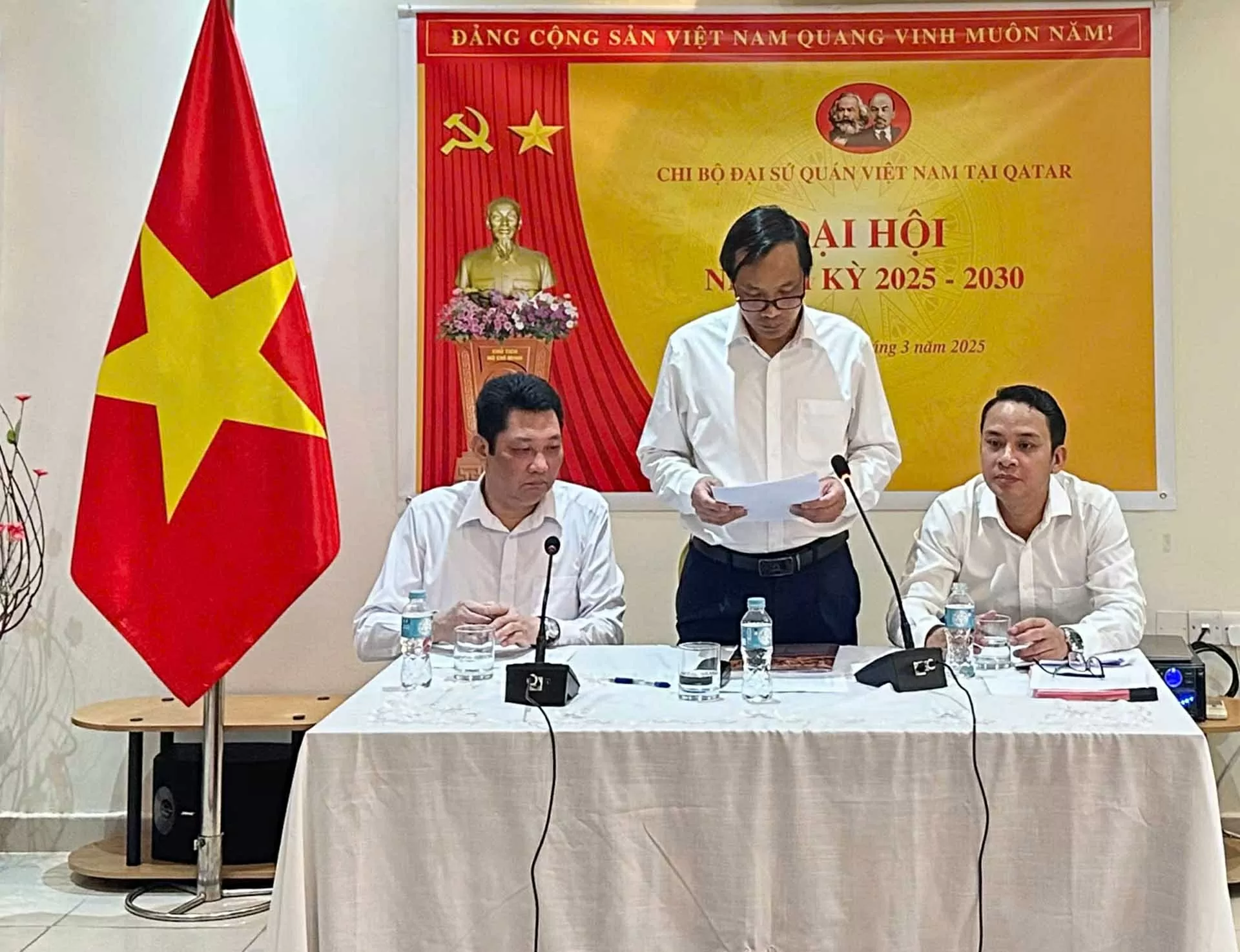 Đại sứ quán Việt Nam tại Qatar tổ chức Đại hội Chi bộ nhiệm kỳ 2025-2030