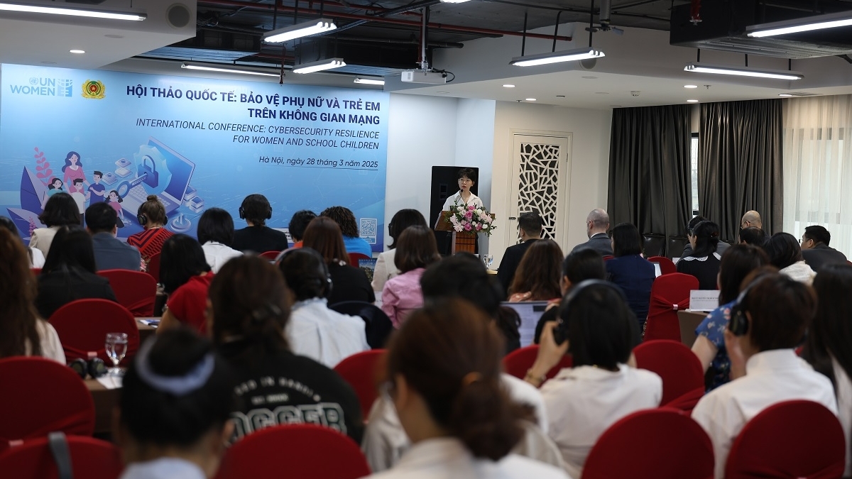 Xây dựng không gian mạng an toàn cho sự phát triển lành mạnh của phụ nữ và trẻ em