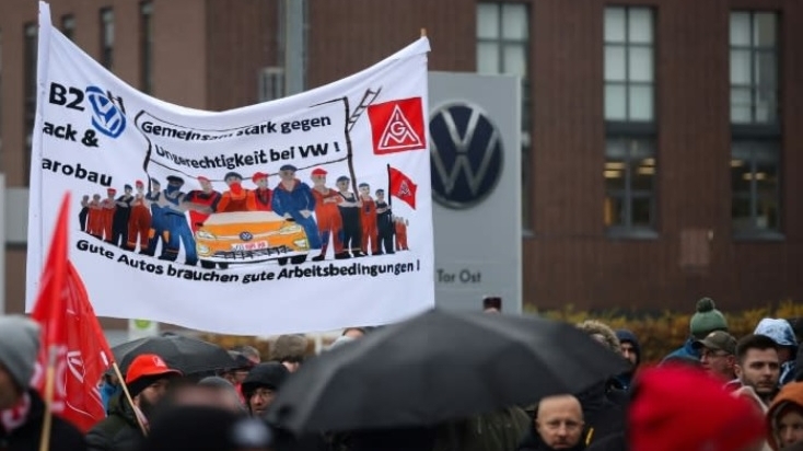 Đức: Kinh tế trì trệ, số lao động thất nghiệp tăng vọt, cảnh báo Mỹ sẽ 'hại người thiệt mình'