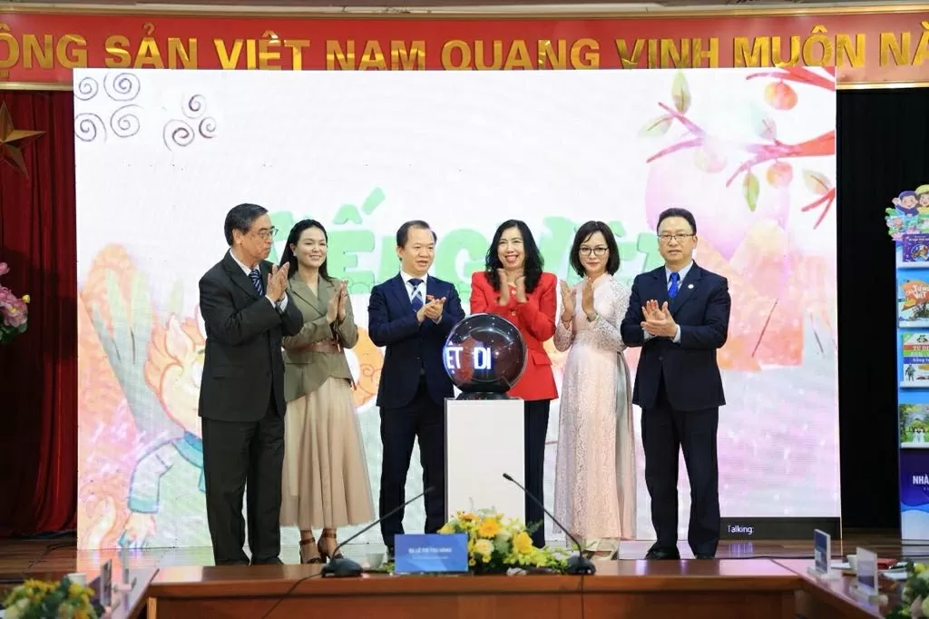 Phát động Ngày Tôn vinh tiếng Việt và cuộc thi Tìm kiếm Sứ giả tiếng Việt ở nước ngoài năm 2025 Phát động Ngày Tôn vinh tiếng Việt và cuộc thi Tìm kiếm Sứ giả tiếng Việt ở nước ngoài năm 2025