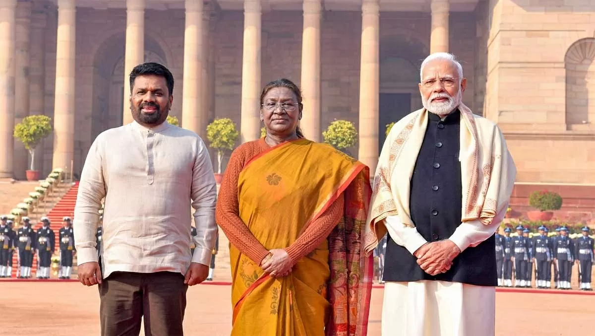 Tổng thống Ấn Độ Droupadi Murmu và Thủ tướng Narendra Modi chào đón Tổng thống Sri Lanka Anura Kumara Dissanayake thăm New Delhi, tháng 12/2024. (Nguồn: PTI) Tổng thống Ấn Độ Droupadi Murmu và Thủ tướng Narendra Modi chào đón Tổng thống Sri Lanka Anura Kumara Dissanayake thăm New Delhi, tháng 12/2024. (Nguồn: PTI)