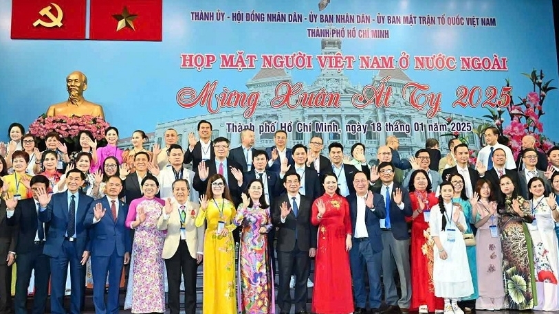 Cộng đồng người Việt ở nước ngoài cùng thành phố mang tên Bác bước vào kỷ nguyên vươn mình