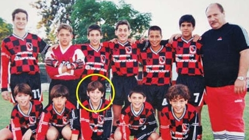 Đội bóng cũ xác nhận muốn chiêu mộ Messi