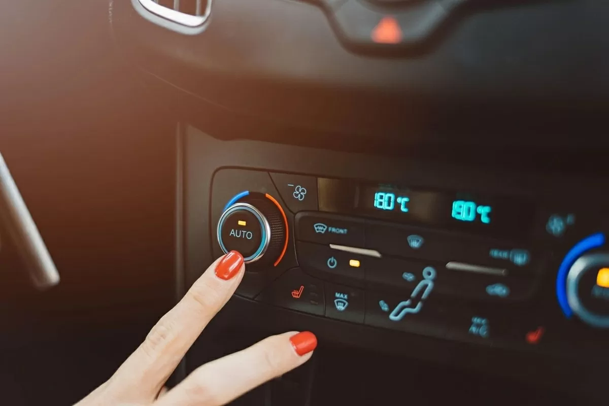 Cách chỉnh nhiệt độ hoàn hảo của điều hoà ô tô, dùng cả năm không cần đổi Cách chỉnh nhiệt độ hoàn hảo của điều hoà ô tô, dùng cả năm không cần đổi
