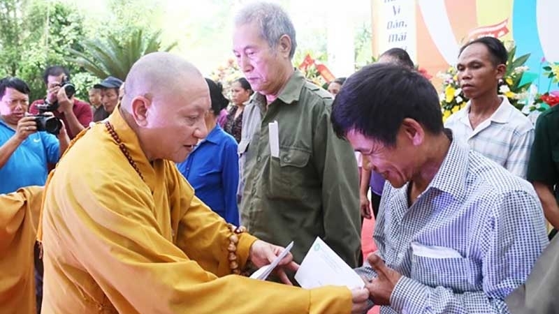 Phật giáo góp phần bảo đảm an sinh xã hội