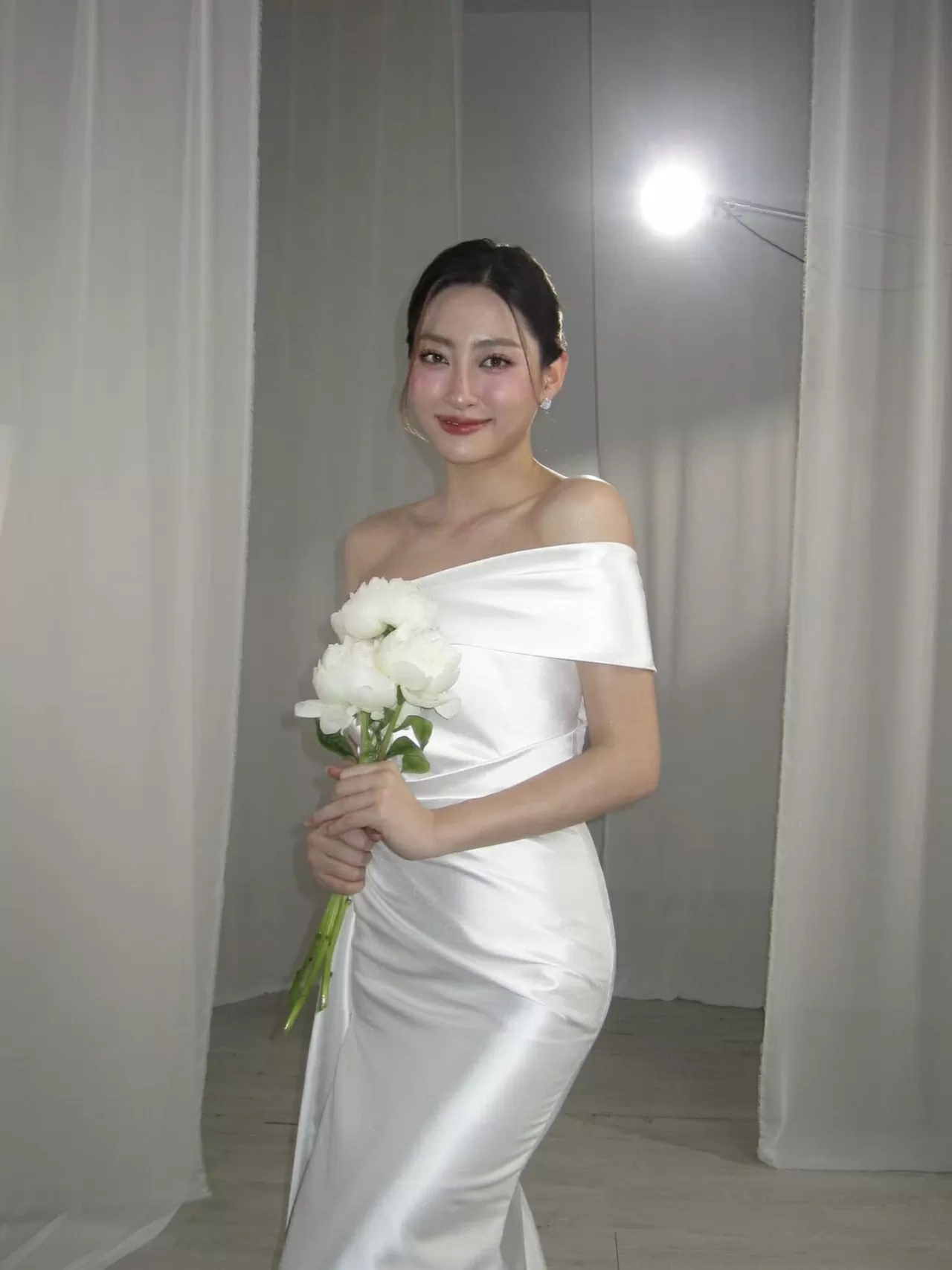 Hoa hậu Lương Thùy Linh Hoa hậu Lương Thùy Linh