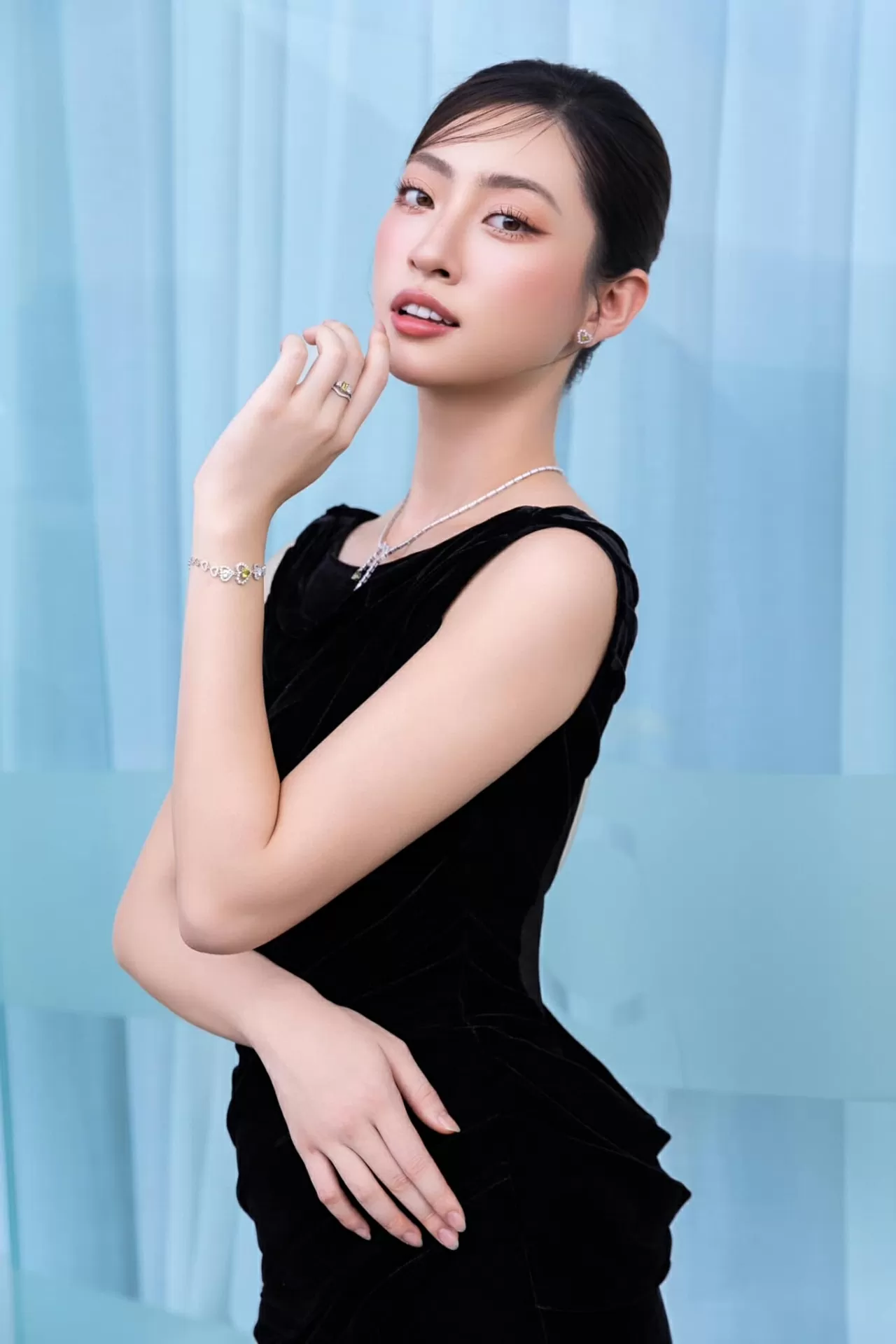 Hoa hậu Lương Thùy Linh Hoa hậu Lương Thùy Linh