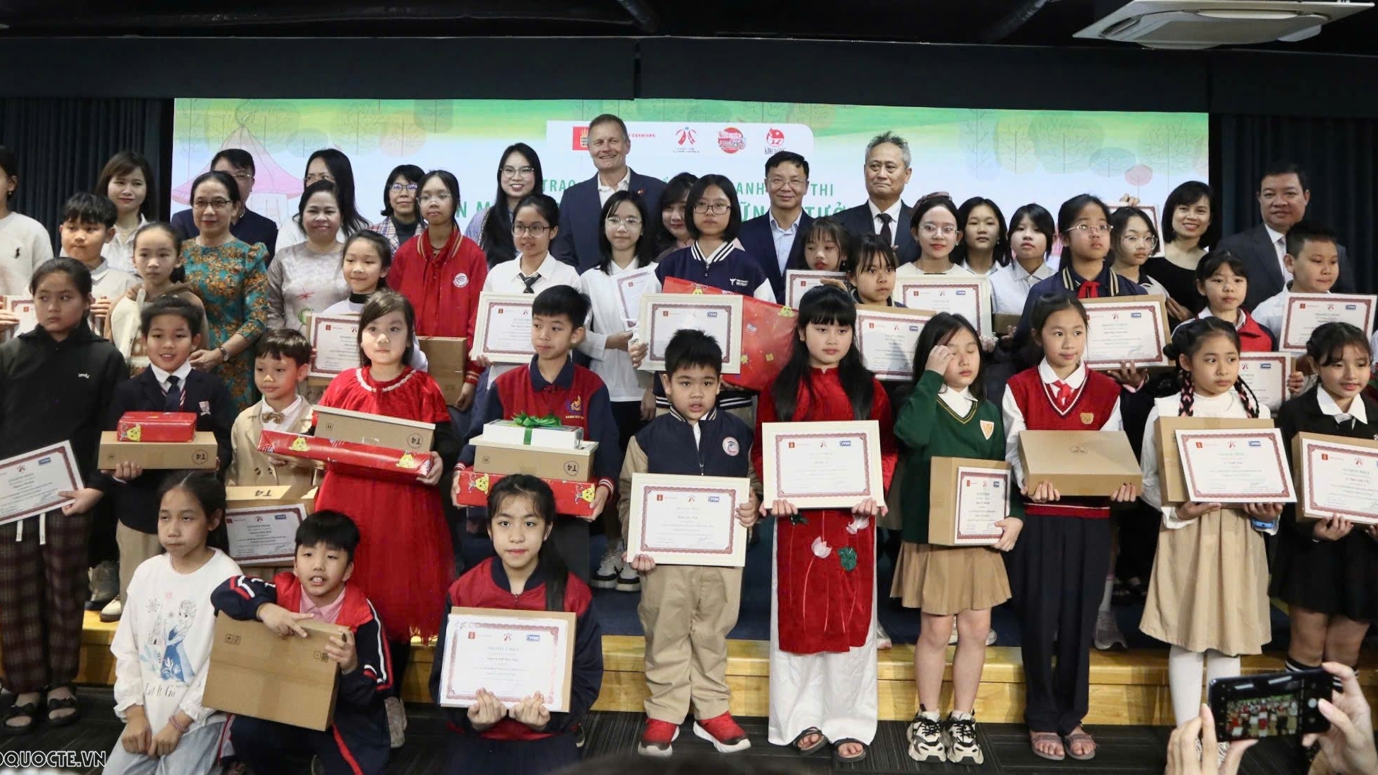 Cuộc thi Đan Mạch trong mắt em: Nét vẽ xanh cho một hành tinh bền vững