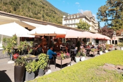 Truly Asia: Hành trình hương vị độc đáo ở 'trái tim Interlaken' (Thụy Sỹ)